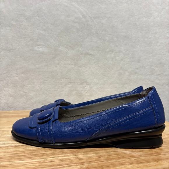 Aerosoles Royal Blue Leather Rasberry Button Ballet Flats Womens Size 8M - Picture 2 of 11